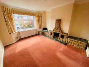 Lounge- click for photo gallery